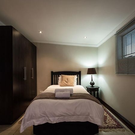 12 On Brecher Pretoria Exterior photo